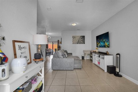 Townhouse in Miami, Florida 3 bedrooms, 133.87 sq.m. № 2386242 - photo 8
