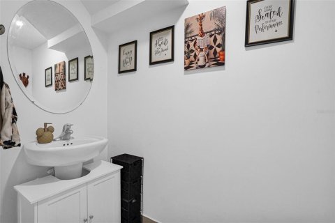 Townhouse in Miami, Florida 3 bedrooms, 133.87 sq.m. № 2386242 - photo 25