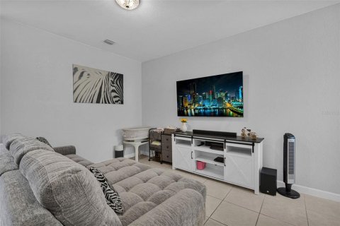 Townhouse in Miami, Florida 3 bedrooms, 133.87 sq.m. № 2386242 - photo 9