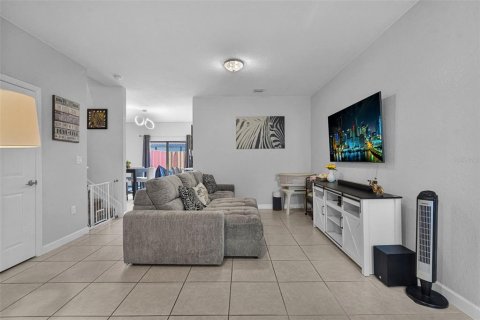 Townhouse in Miami, Florida 3 bedrooms, 133.87 sq.m. № 2386242 - photo 7