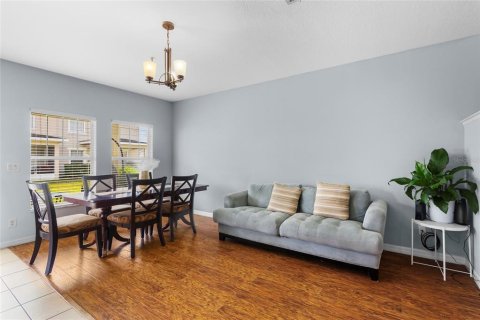 Touwnhouse à vendre à Kissimmee, Floride: 3 chambres, 169.45 m2 № 1609938 - photo 8