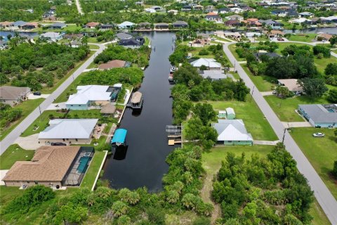 Land in Port Charlotte, Florida № 1903198 - photo 2