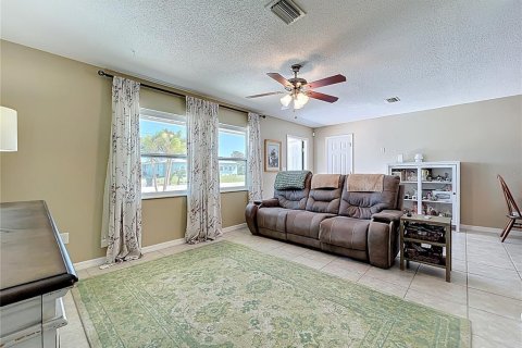 Villa ou maison à vendre à Venice, Floride: 3 chambres, 149.02 m2 № 1566545 - photo 9