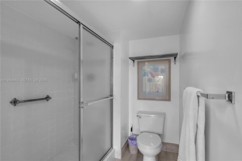 Condominio en venta en Pembroke Pines, Florida, 2 dormitorios, 112.13 m2 № 2023490 - foto 16