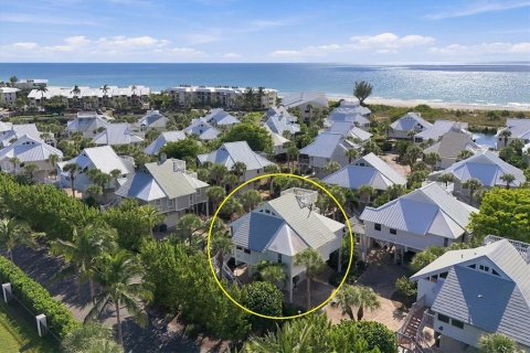 House in Boca Grande, Florida 3 bedrooms, 143.07 sq.m. № 2430532
