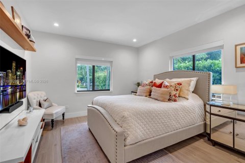 House in Miami Beach, Florida 3 bedrooms, 163.6 sq.m. № 2042809 - photo 19