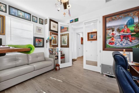 Villa ou maison à vendre à Punta Gorda, Floride: 2 chambres, 180.97 m2 № 2207510 - photo 9