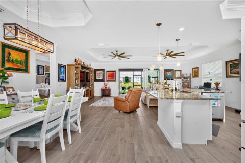Villa ou maison à vendre à Punta Gorda, Floride: 2 chambres, 180.97 m2 № 2207510 - photo 11