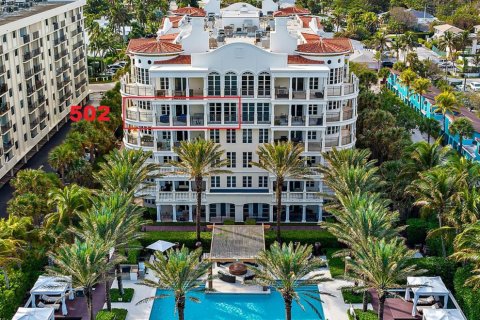 Condo in Palm Beach Shores, Florida, 3 bedrooms № 2082023