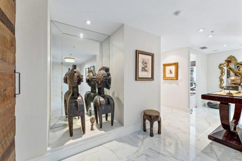 Condo in Palm Beach Shores, Florida, 3 bedrooms № 2082023 - photo 30