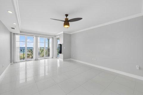 Condo in Palm Beach Shores, Florida, 3 bedrooms № 2082023 - photo 15