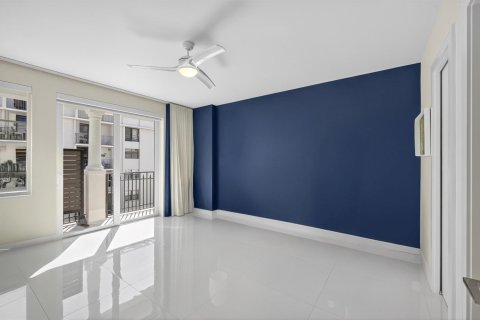 Condo in Palm Beach Shores, Florida, 3 bedrooms № 2082023 - photo 27