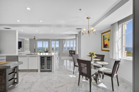 Condo in Palm Beach Shores, Florida, 3 bedrooms № 2082023 - photo 9