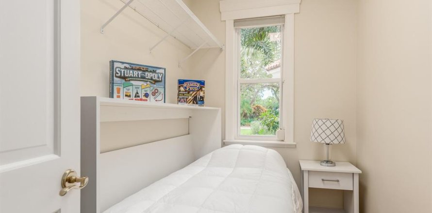 Villa ou maison à Stuart, Floride 4 chambres, 336.96 m2 № 691787