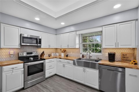 Casa en venta en Leesburg, Florida, 4 dormitorios, 187.48 m2 № 2386450 - foto 11
