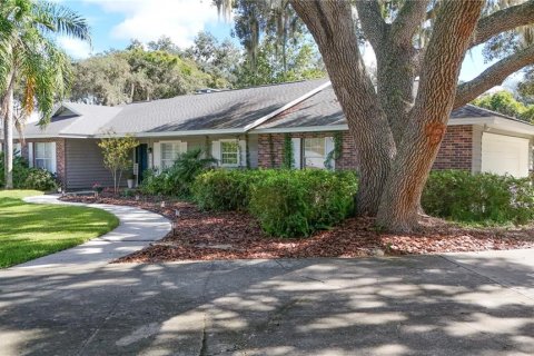 Casa en venta en Leesburg, Florida, 4 dormitorios, 187.48 m2 № 2386450 - foto 3