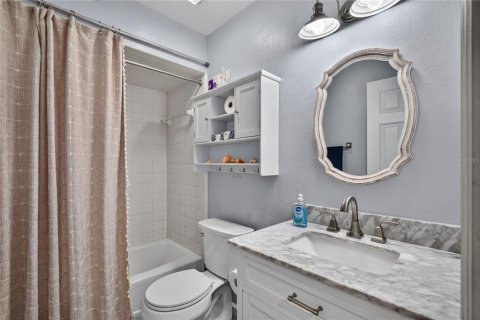 Casa en venta en Leesburg, Florida, 4 dormitorios, 187.48 m2 № 2386450 - foto 25