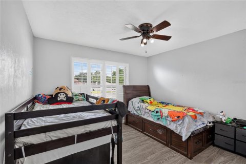 Casa en venta en Leesburg, Florida, 4 dormitorios, 187.48 m2 № 2386450 - foto 23