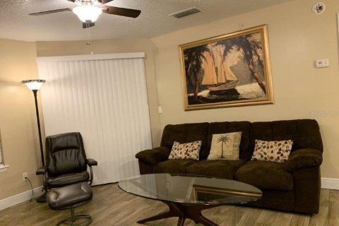 Condominio en alquiler en Lake Mary, Florida, 1 dormitorio, 60.2 m2 № 2167488 - foto 8