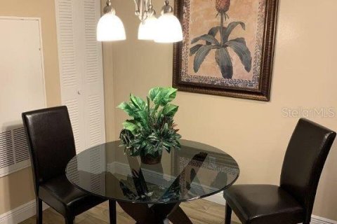Condominio en alquiler en Lake Mary, Florida, 1 dormitorio, 60.2 m2 № 2167488 - foto 7