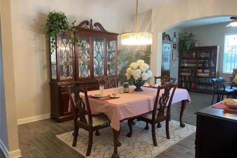 House in Davenport, Florida 5 bedrooms, 344.76 sq.m. № 1854365 - photo 7