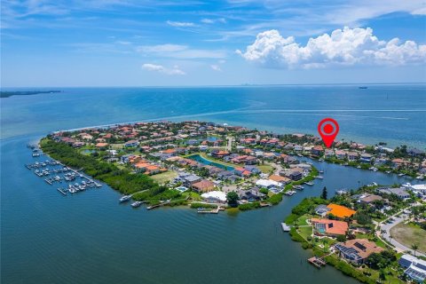 Casa en venta en Apollo Beach, Florida, 4 dormitorios, 357.02 m2 № 2227600 - foto 2