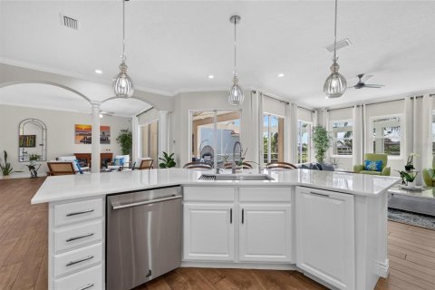 Casa en venta en Apollo Beach, Florida, 4 dormitorios, 357.02 m2 № 2227600 - foto 27