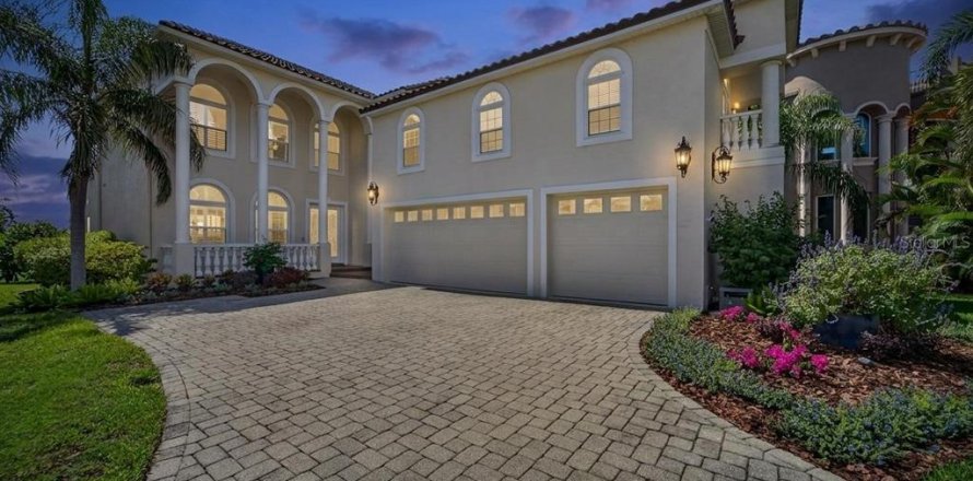 Casa en Apollo Beach, Florida 4 dormitorios, 357.02 m2 № 2227600
