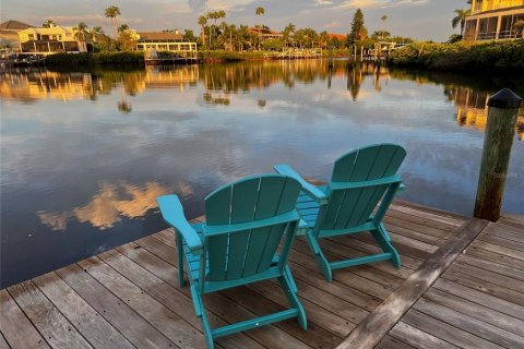 Casa en venta en Apollo Beach, Florida, 4 dormitorios, 357.02 m2 № 2227600 - foto 6