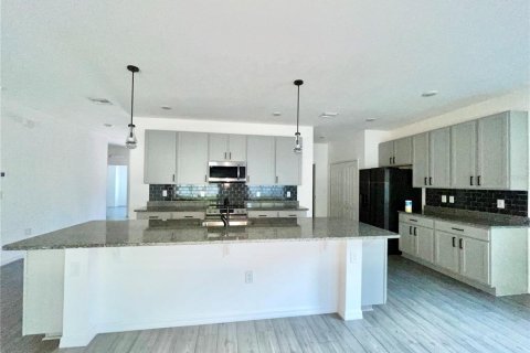 House in Newberry, Florida 3 bedrooms, 173.54 sq.m. № 1836918 - photo 2
