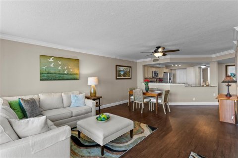 Copropriété à vendre à Saint Petersburg, Floride: 3 chambres, 116.59 m2 № 2398888 - photo 14