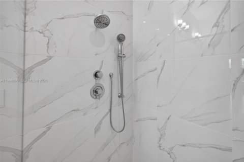 Купить виллу или дом в Холливуд, Флорида 3 спальни, 241.73м2, № 2050569 - фото 22