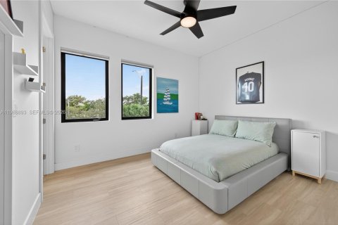 Купить виллу или дом в Холливуд, Флорида 3 спальни, 241.73м2, № 2050569 - фото 29