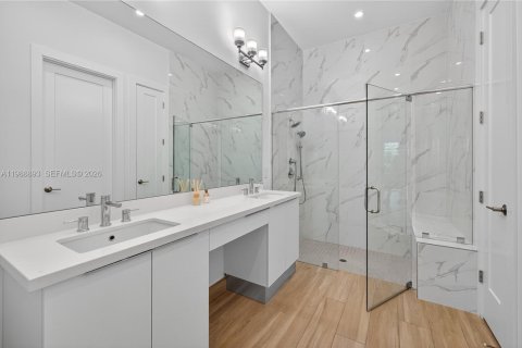 Купить виллу или дом в Холливуд, Флорида 3 спальни, 241.73м2, № 2050569 - фото 21