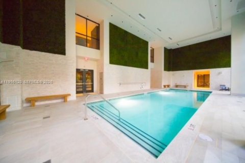 Купить кондоминиум в Майами, Флорида 41.06м2, № 2009914 - фото 29