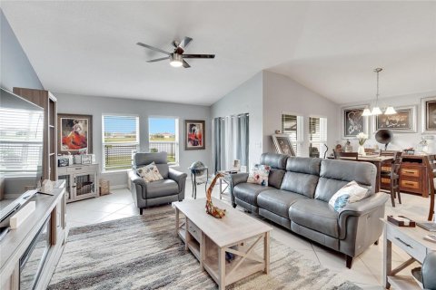 Villa ou maison à vendre à Riverview, Floride: 4 chambres, 187.85 m2 № 2212840 - photo 7