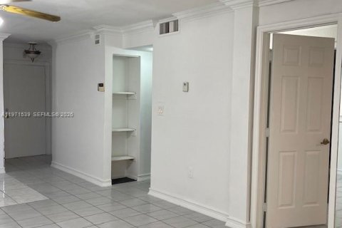 Купить кондоминиум в Майами, Флорида 2 спальни, 74.32м2, № 2032369 - фото 7