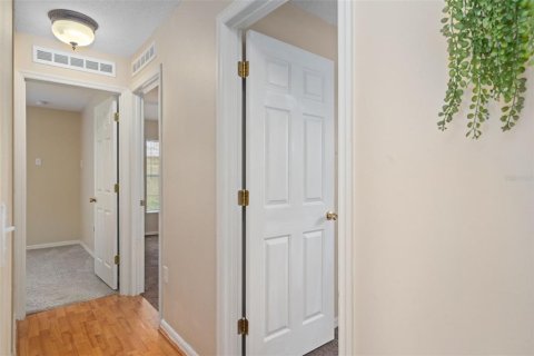 Villa ou maison à louer à Spring Hill, Floride: 4 chambres, 162.39 m2 № 2384227 - photo 15