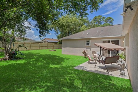 Villa ou maison à louer à Spring Hill, Floride: 4 chambres, 162.39 m2 № 2384227 - photo 3
