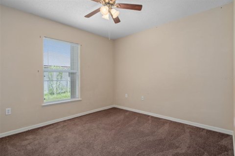 Villa ou maison à louer à Spring Hill, Floride: 4 chambres, 162.39 m2 № 2384227 - photo 20