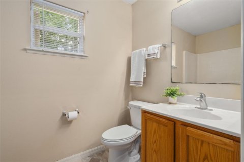 Villa ou maison à louer à Spring Hill, Floride: 4 chambres, 162.39 m2 № 2384227 - photo 22