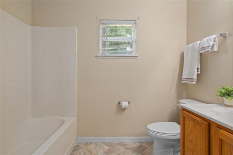 Villa ou maison à louer à Spring Hill, Floride: 4 chambres, 162.39 m2 № 2384227 - photo 23