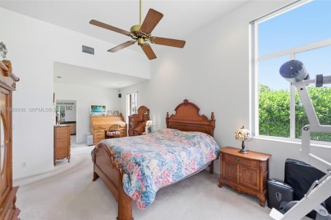 Купить виллу или дом в Уэстон, Флорида 5 спален, 288.46м2, № 2067616 - фото 18