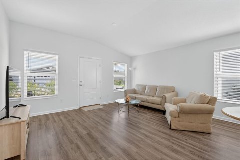Casa en venta en The Villages, Florida, 2 dormitorios, 96.8 m2 № 1829150 - foto 12