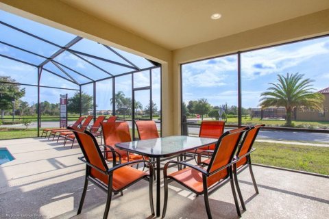 House in Davenport, Florida 4 bedrooms, 179.95 sq.m. № 1852703 - photo 20