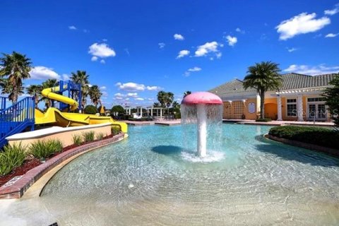 House in Davenport, Florida 4 bedrooms, 179.95 sq.m. № 1852703 - photo 27