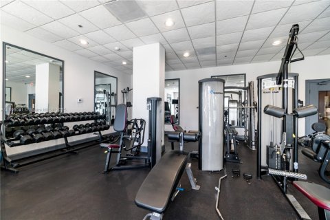 Купить кондоминиум в Майами, Флорида 2 спальни, 99.59м2, № 1748479 - фото 22