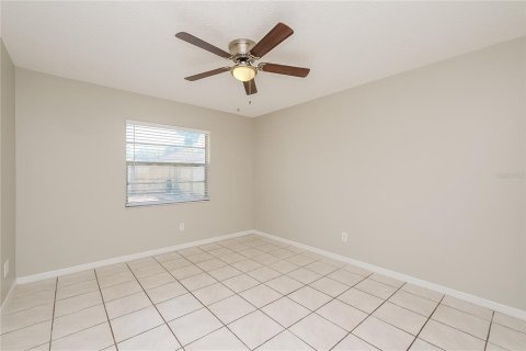 Casa en alquiler en Seffner, Florida, 4 dormitorios, 179.95 m2 № 1877018 - foto 12