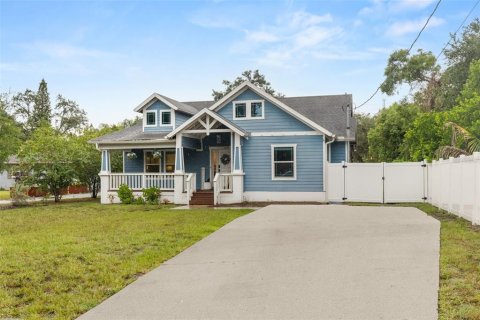 Casa en venta en Tampa, Florida, 3 dormitorios, 162.67 m2 № 2258291 - foto 2