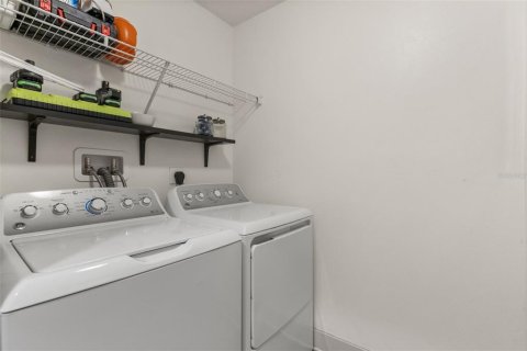 Casa en venta en Tampa, Florida, 3 dormitorios, 162.67 m2 № 2258291 - foto 24